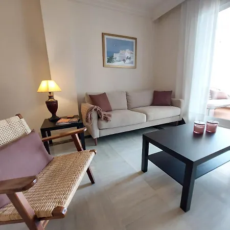 La Palmera - Amazing With Excellent Location & Views Apartment *